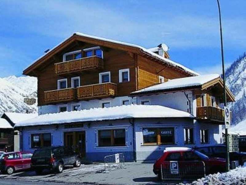 Albergo Caravasc Livigno Exterior photo